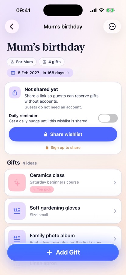 A wishlist in Skarbi called Mum's birthday holding four gifts, including the ceramics class and gardening gloves saved earlier as loose ideas, with the list not yet shared